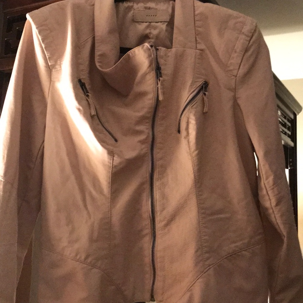 Light pink woman jacket